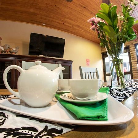 Meransha Self Catering Cc Уолфиш-Бей Экстерьер фото