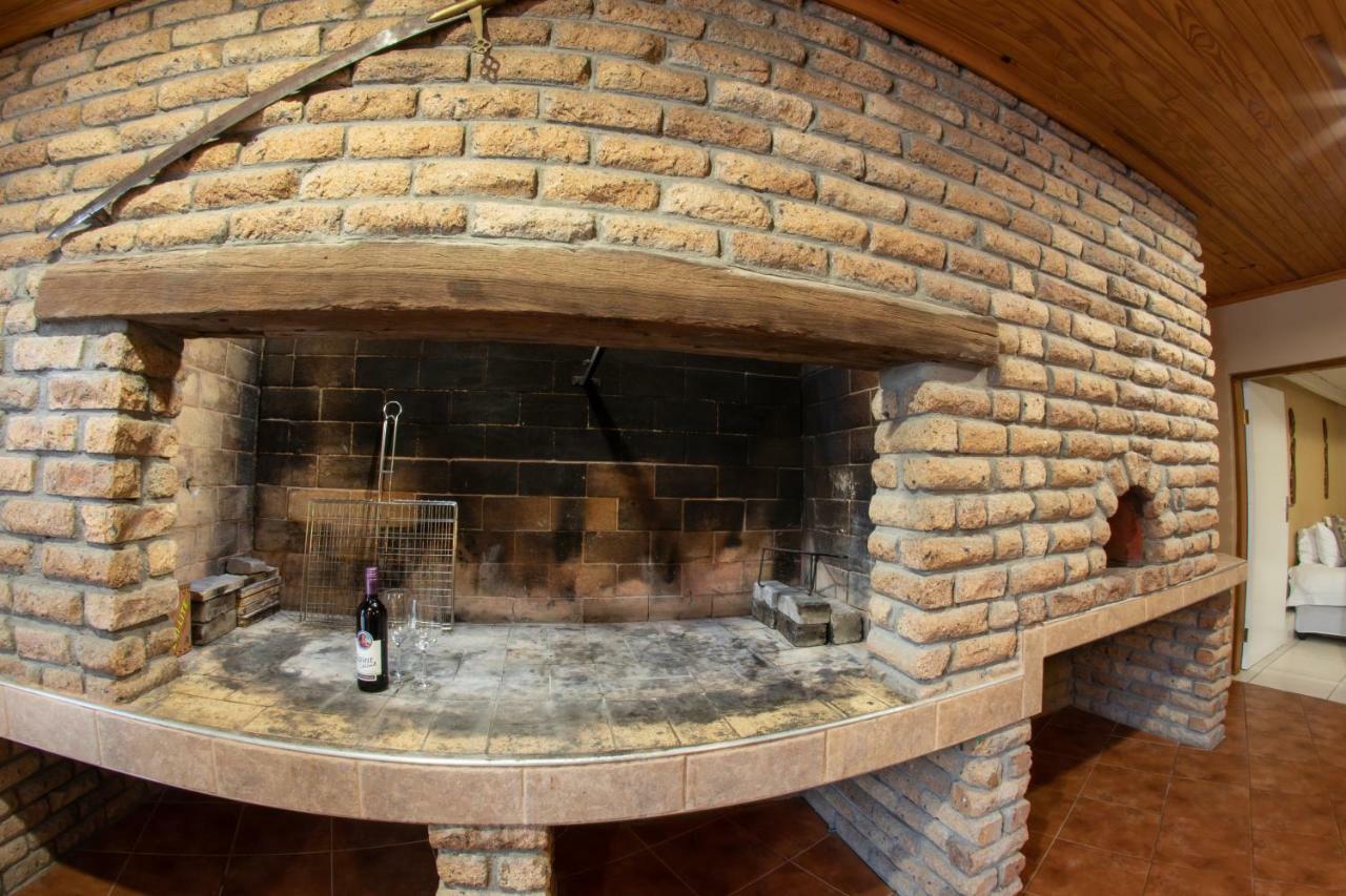 Meransha Self Catering Cc Уолфиш-Бей Экстерьер фото